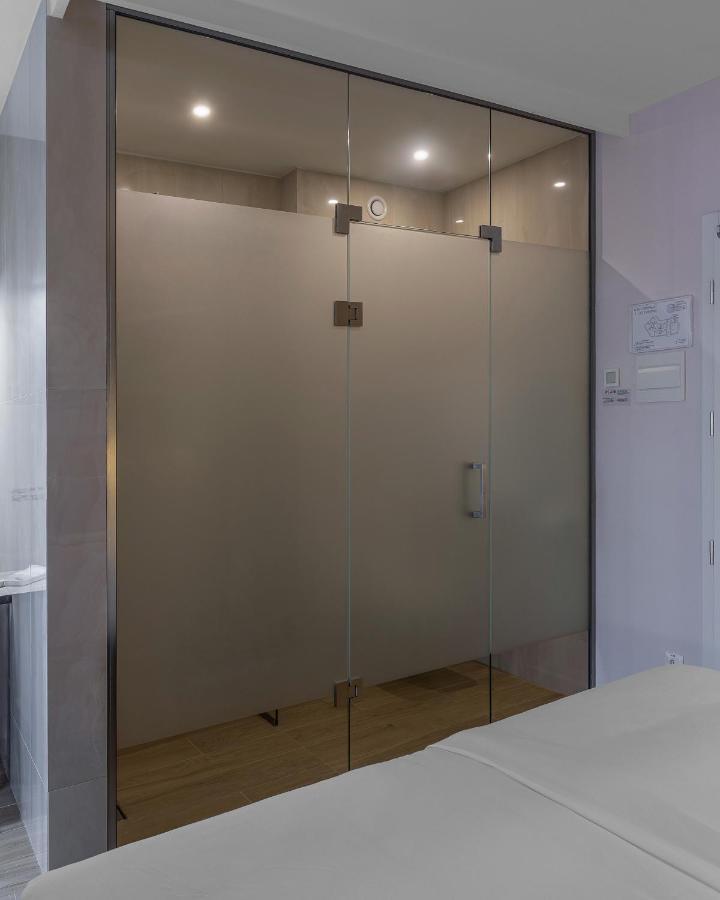 Kontrakt Boutique Hotel Kijev Kültér fotó