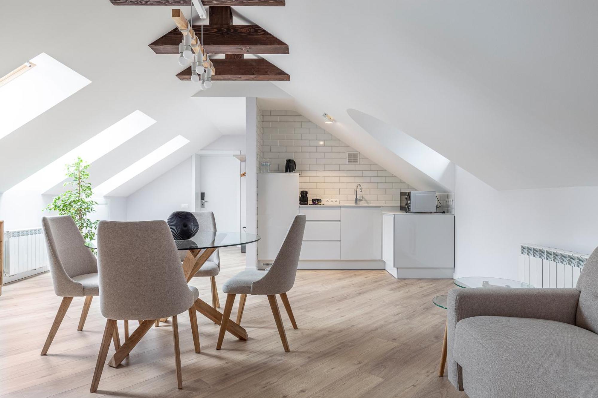 Kontrakt Boutique Hotel Kijev Szoba fotó